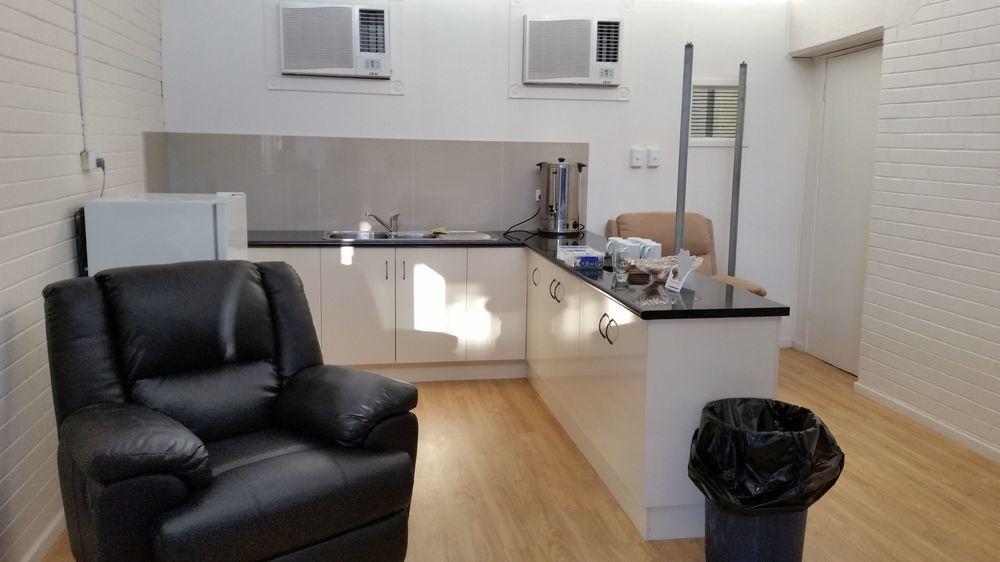 Ambassador Motel Rockhampton Εξωτερικό φωτογραφία