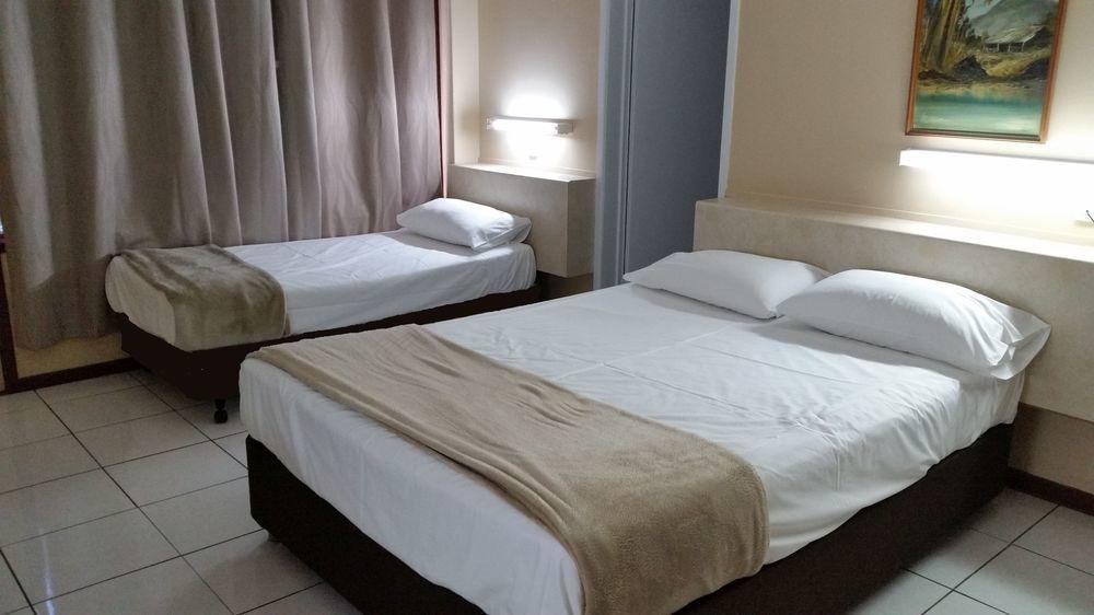 Ambassador Motel Rockhampton Εξωτερικό φωτογραφία