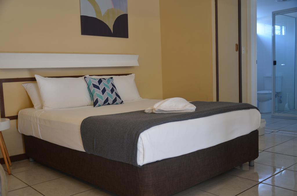 Ambassador Motel Rockhampton Εξωτερικό φωτογραφία