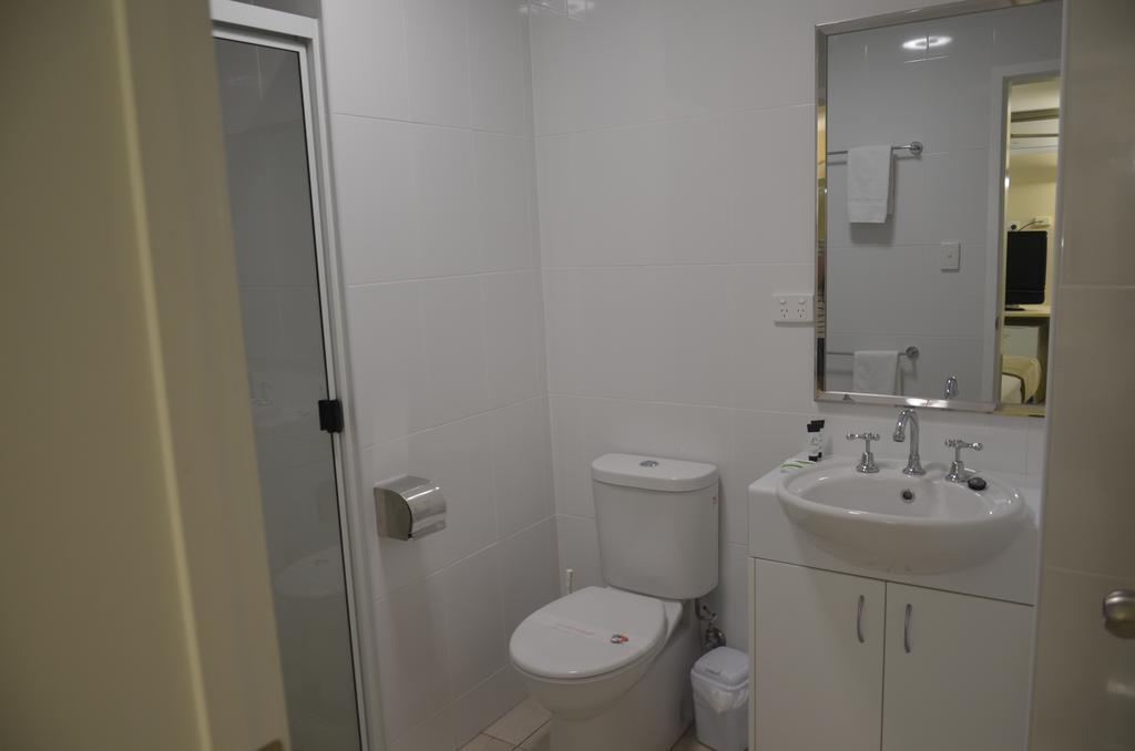Ambassador Motel Rockhampton Εξωτερικό φωτογραφία